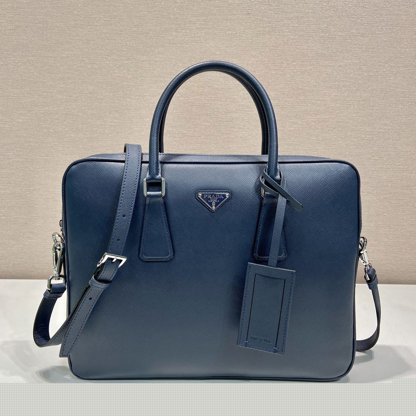 Pra*a briefcase